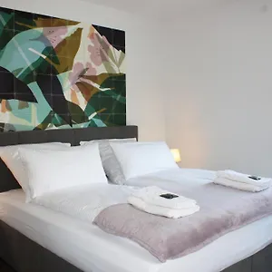 Julo Apartment